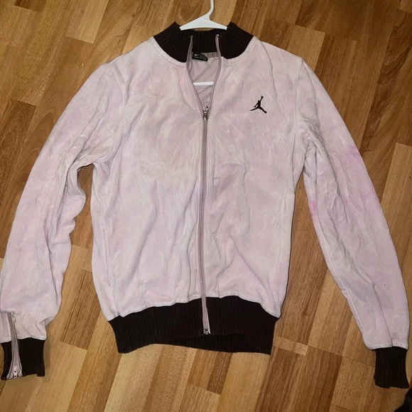Vintage Nike Air Jordan Women's Velour Tracksuit. Pink/Brown. - Picture 3 of 12